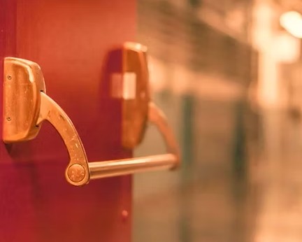 Manutenzione porte tagliafuoco antincendio Prato